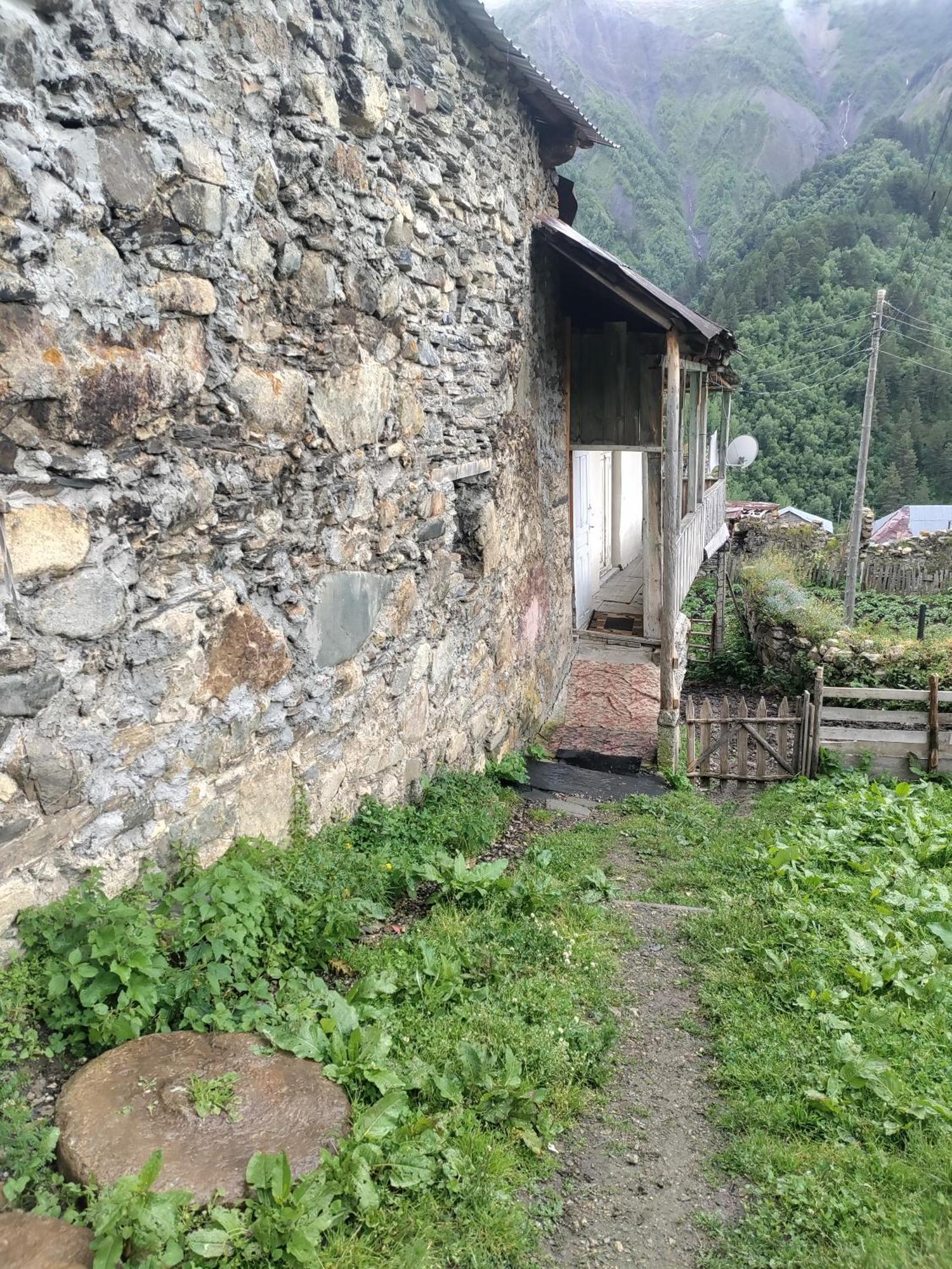 Guest House "Betqil" Адиши Экстерьер фото